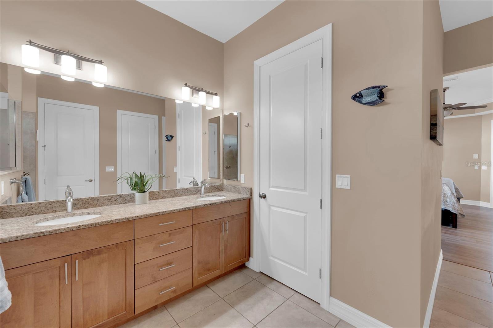 Image 18 of 43 For 2604 26th Terrace