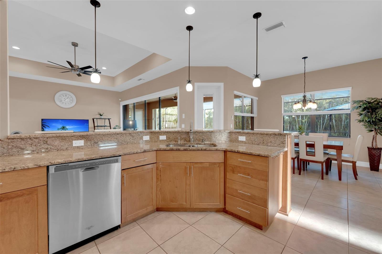 Image 8 of 43 For 2604 26th Terrace