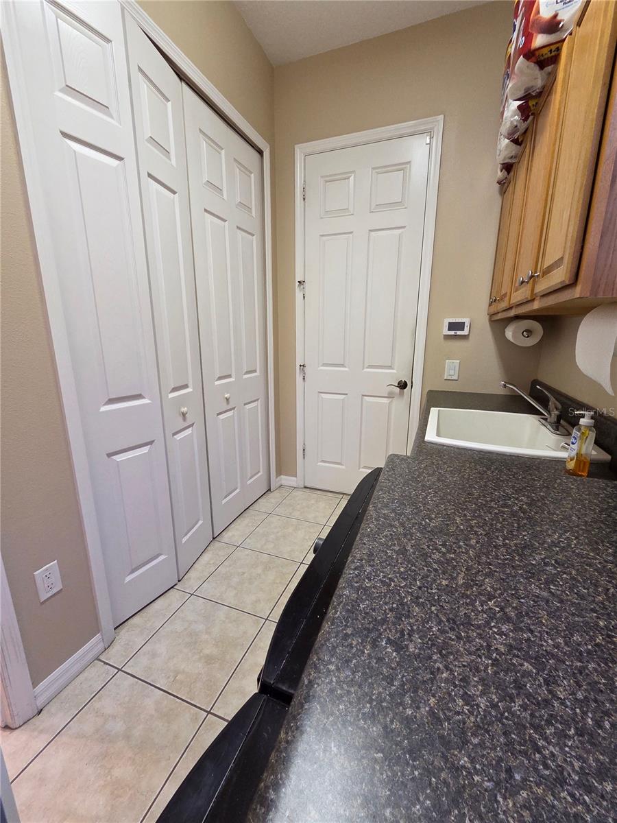 Image 11 of 24 For 24412 Lakeview Place