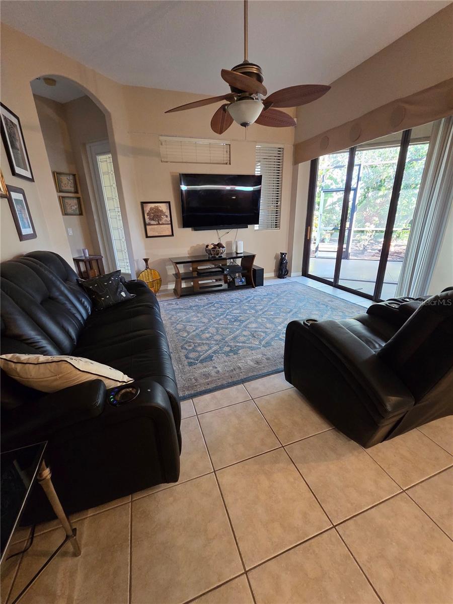 Image 9 of 24 For 24412 Lakeview Place