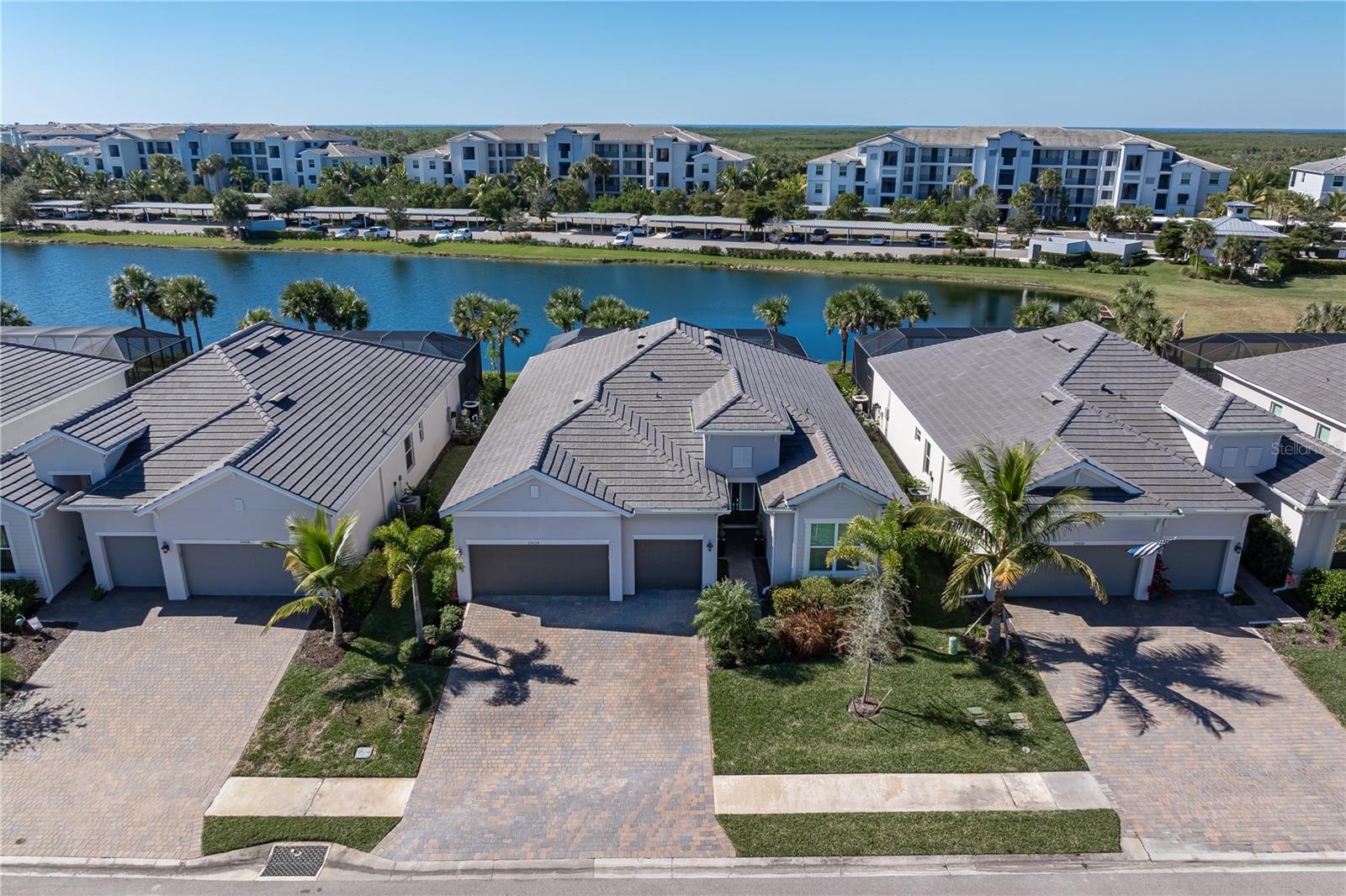 Image 15 of 100 For 25024 Longmeadow Drive