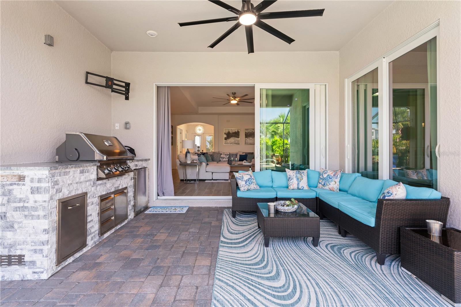 Image 56 of 100 For 25024 Longmeadow Drive