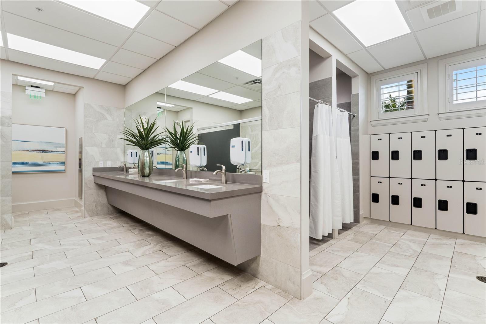 Image 95 of 100 For 25024 Longmeadow Drive