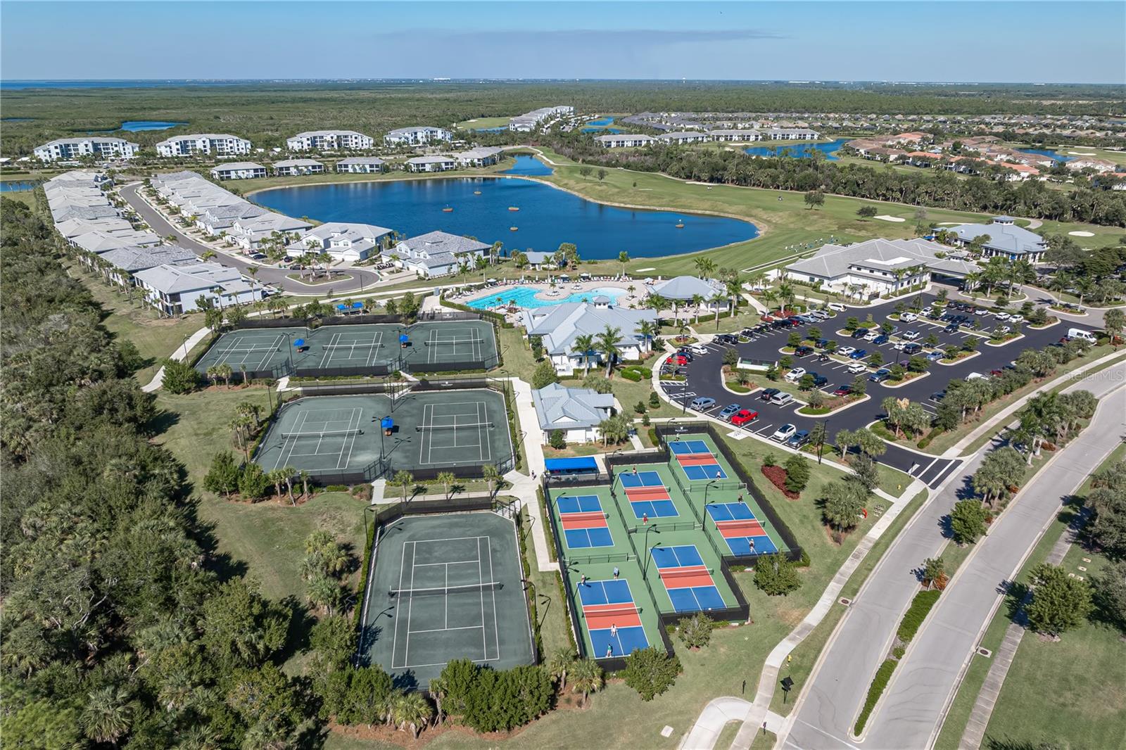 Image 96 of 100 For 25024 Longmeadow Drive