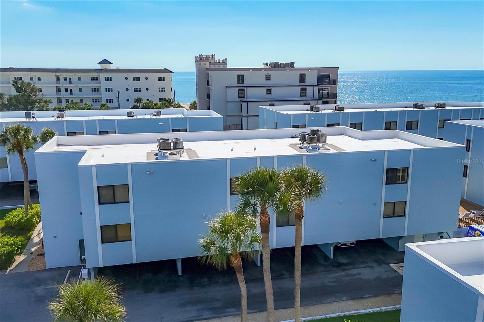 Image 3 of 48 For 2810 Beach Road D205