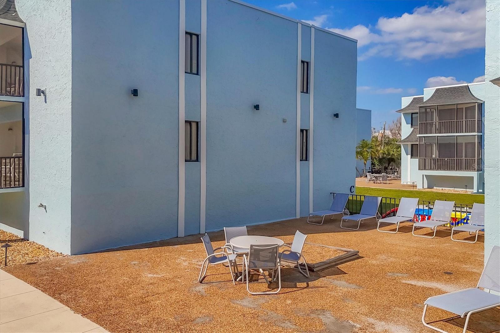 Image 36 of 48 For 2810 Beach Road D205