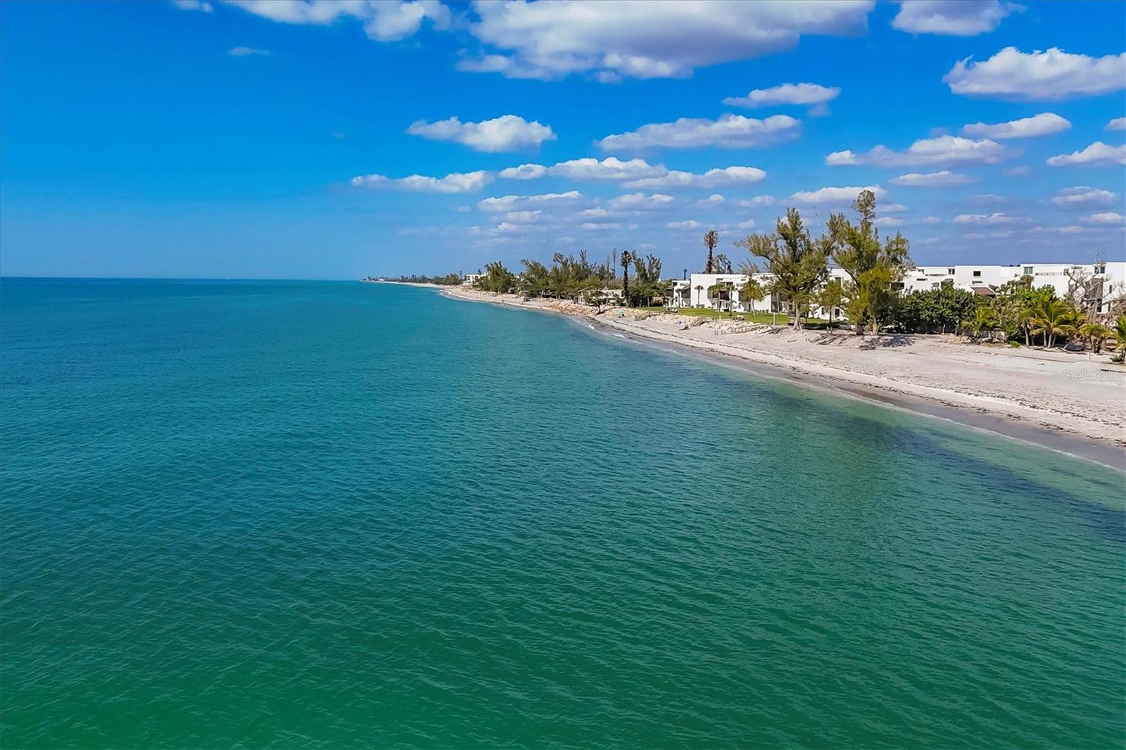 Image 44 of 48 For 2810 Beach Road D205