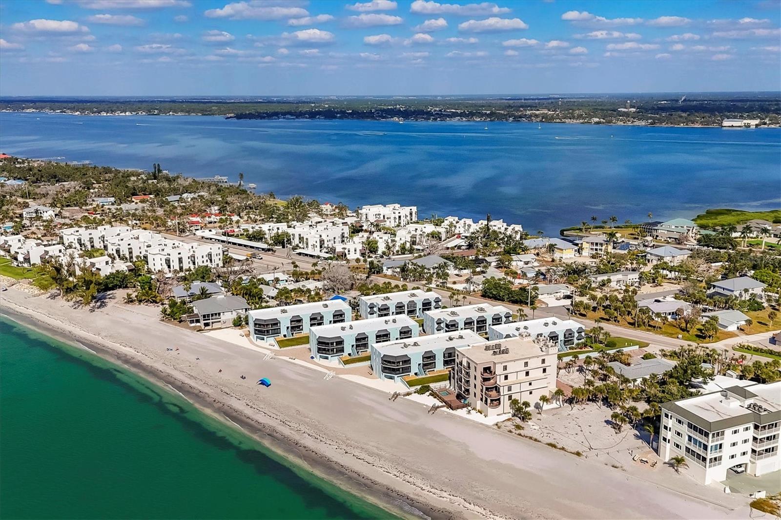 Image 46 of 48 For 2810 Beach Road D205