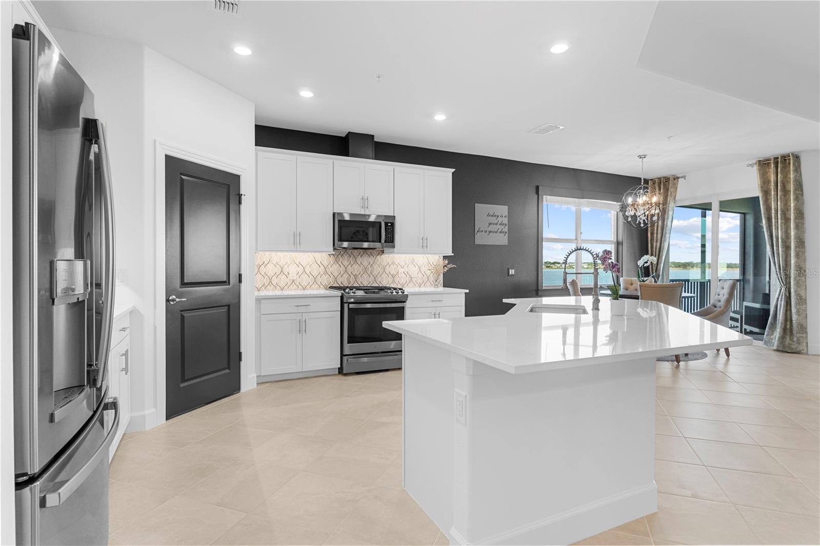 Image 22 of 83 For 16594 Ridgeview Circle 4321