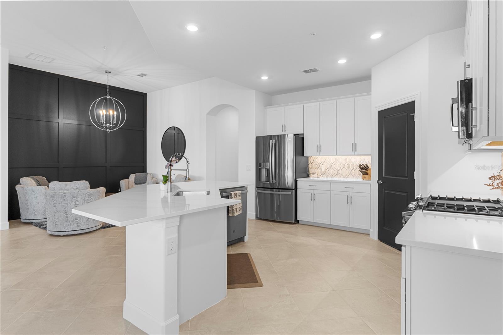 Image 23 of 83 For 16594 Ridgeview Circle 4321