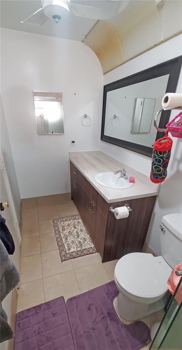 Image 5 of 10 For 950 49th Street