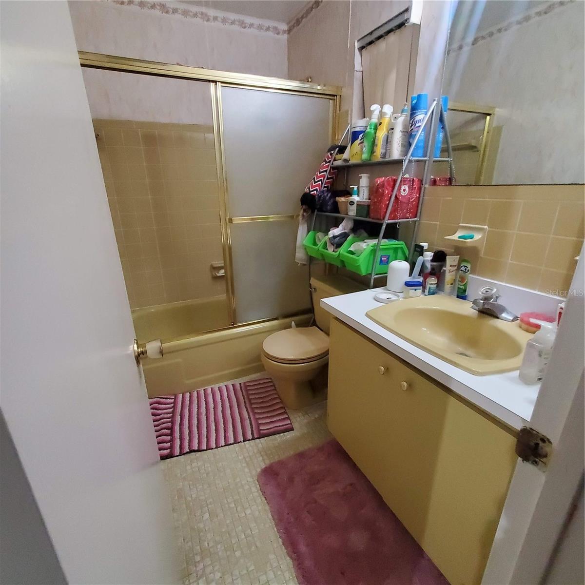 Image 7 of 10 For 950 49th Street