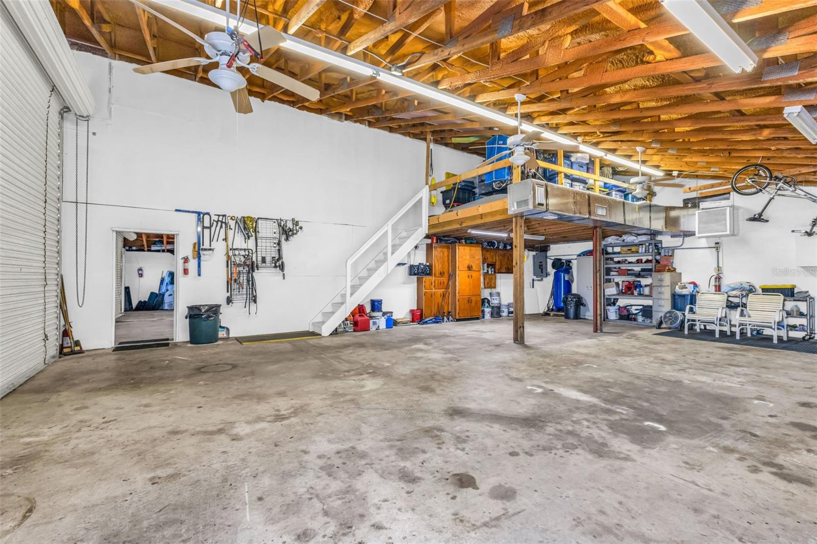 Image 15 of 60 For 27039 Rushmore Avenue