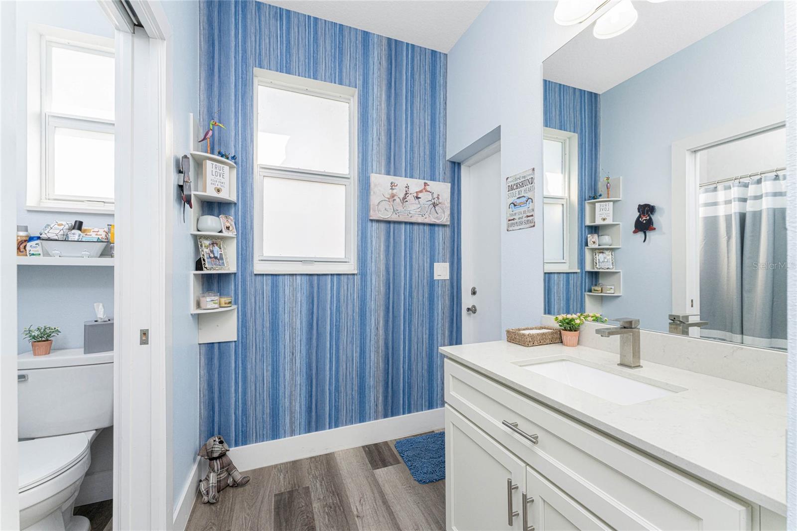 Image 36 of 76 For 23387 Cedarton Avenue