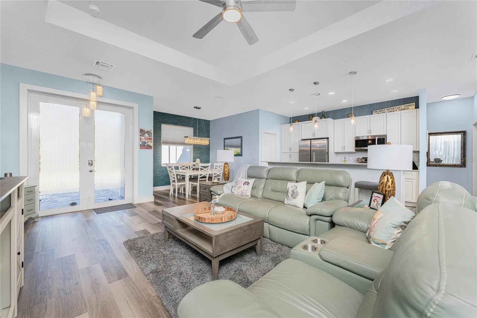 Image 5 of 76 For 23387 Cedarton Avenue