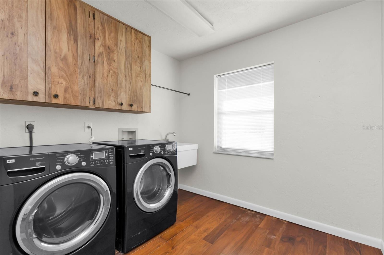 Image 29 of 59 For 2421 Belle Road