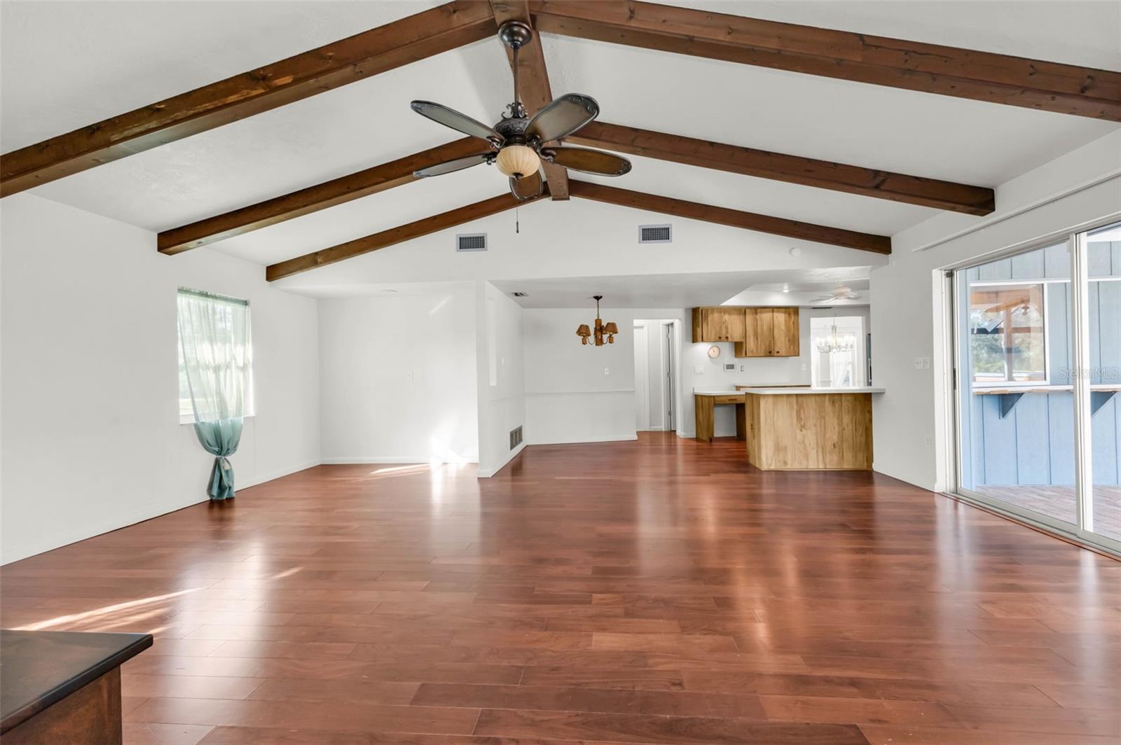 Image 34 of 59 For 2421 Belle Road