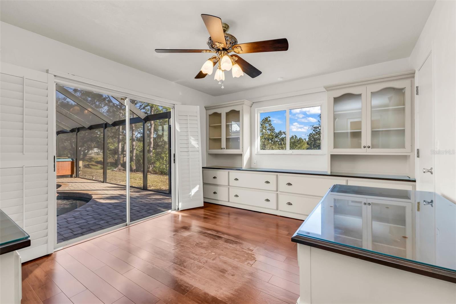 Image 39 of 59 For 2421 Belle Road