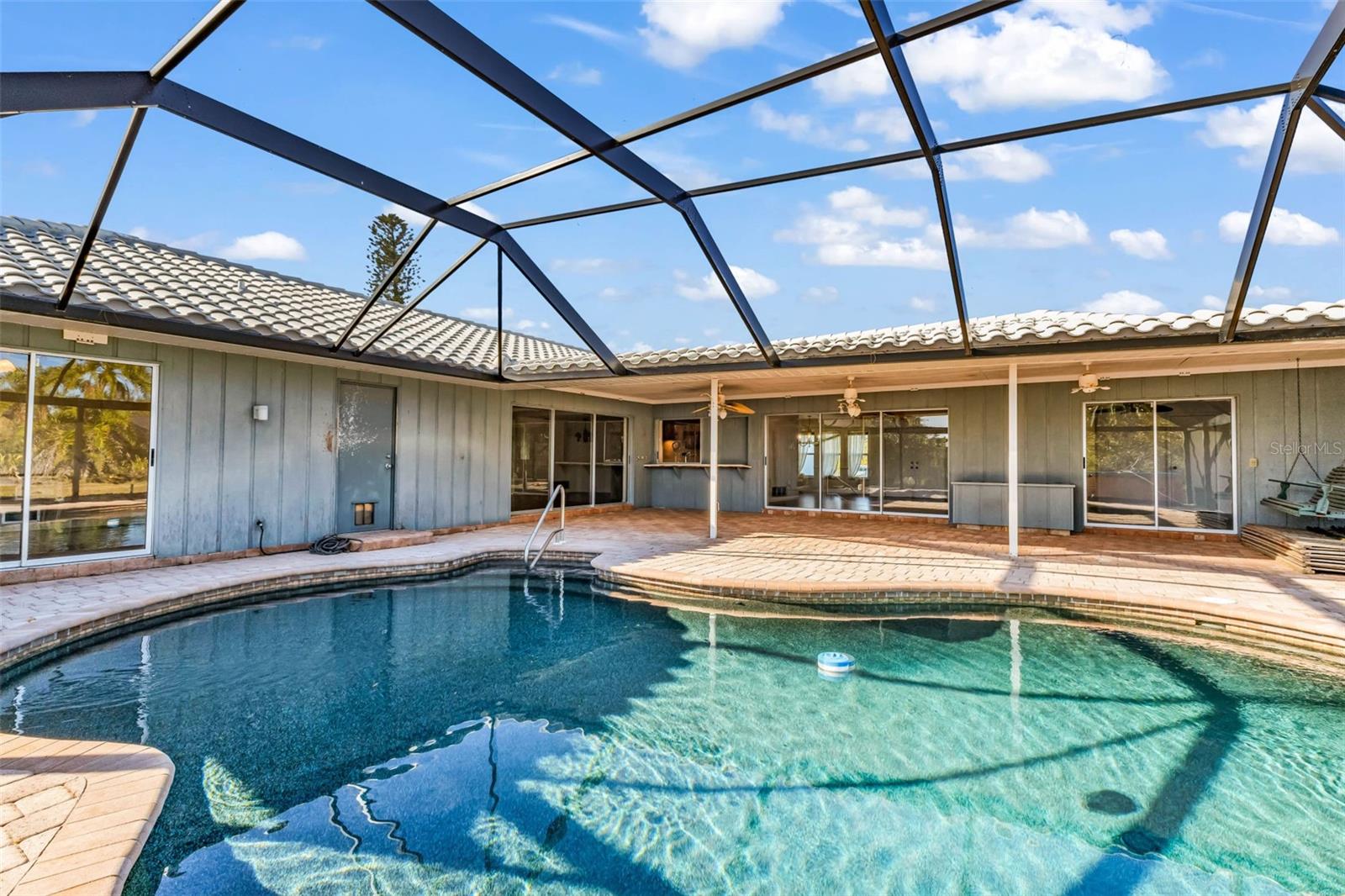 Image 45 of 59 For 2421 Belle Road