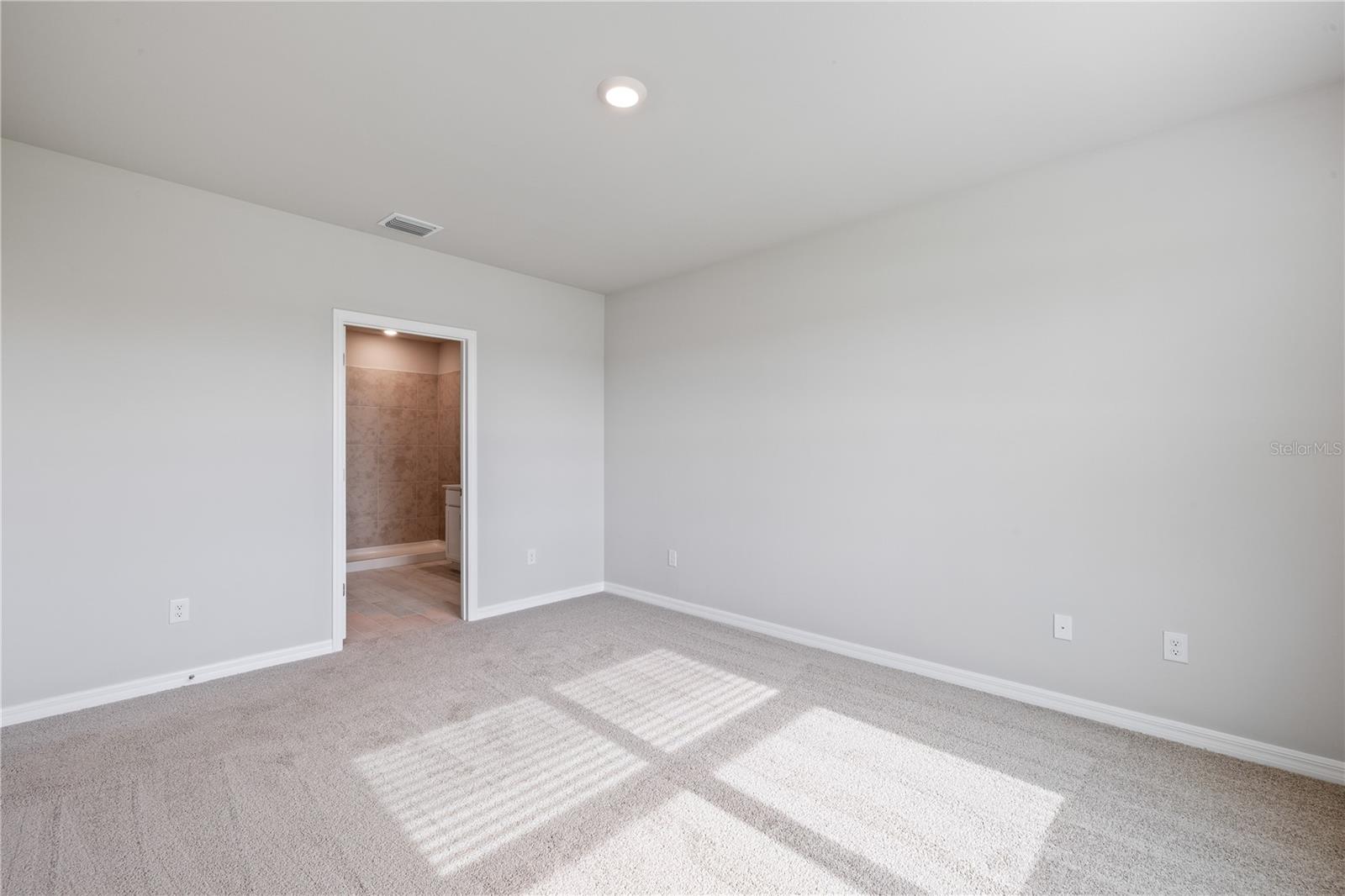 Image 13 of 21 For 9498 Turtle Grass Circle