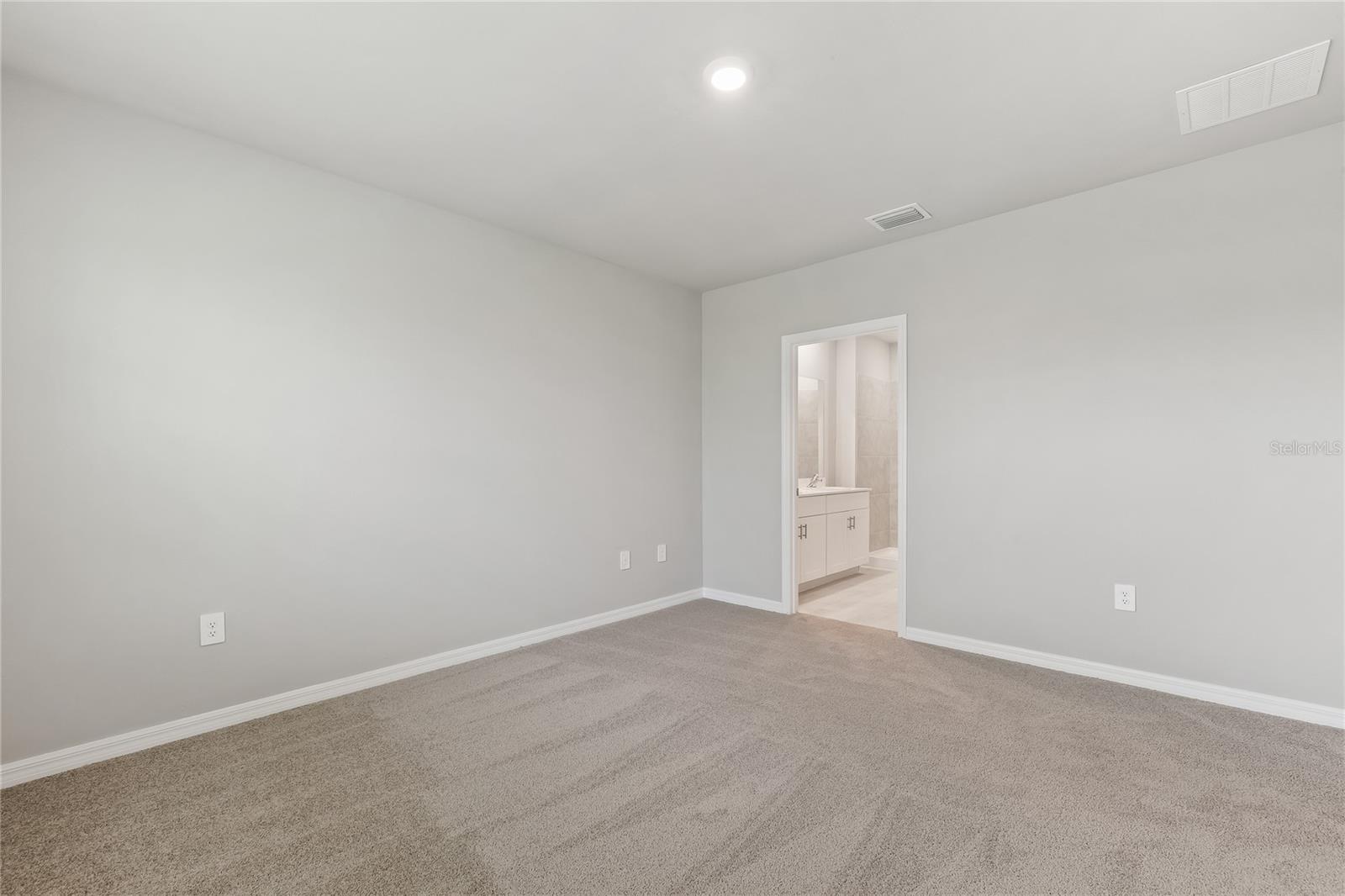 Image 13 of 36 For 2057 Royal Tern Circle