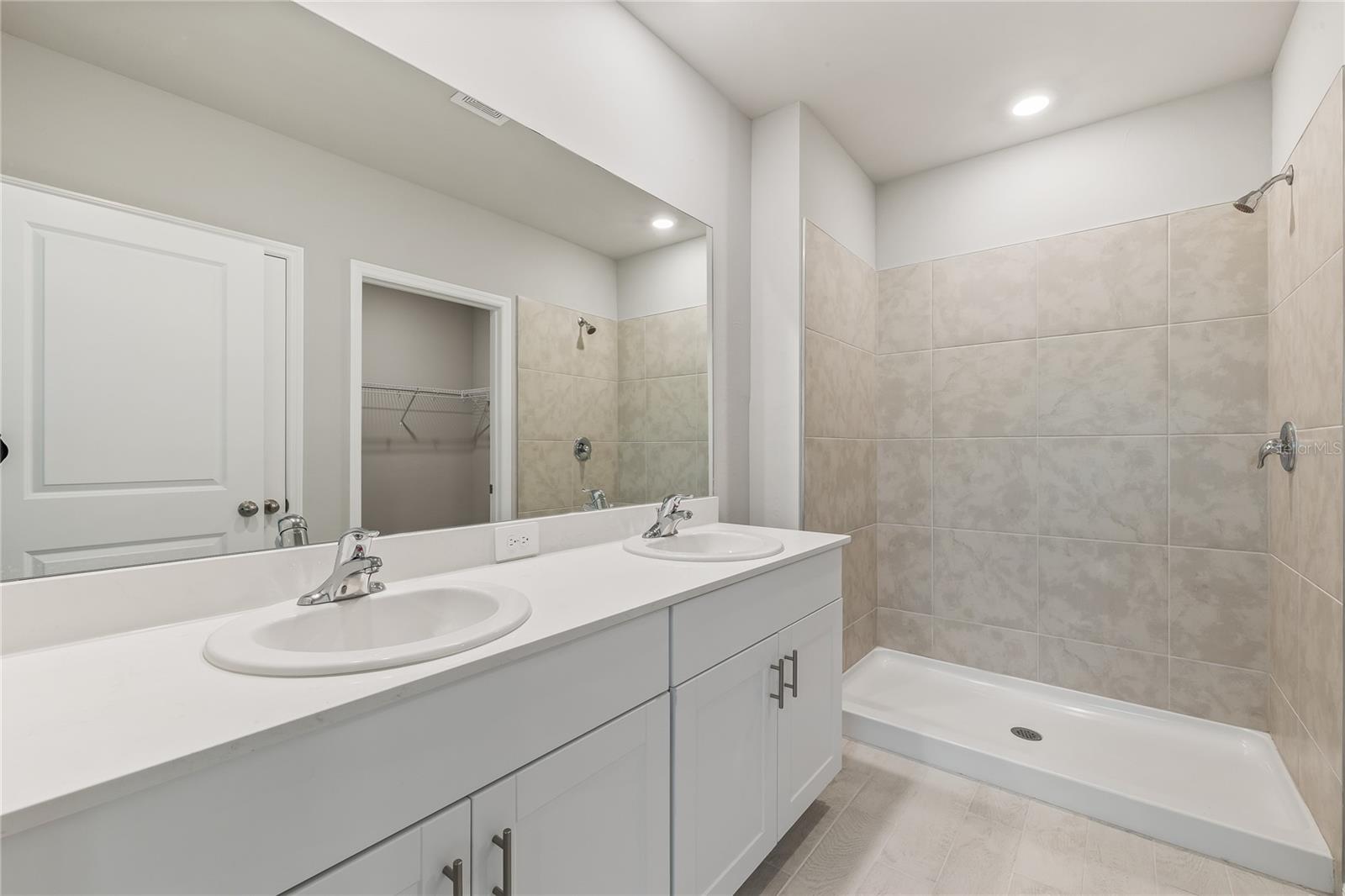 Image 14 of 36 For 2057 Royal Tern Circle