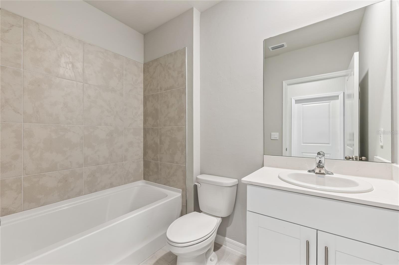 Image 15 of 36 For 2057 Royal Tern Circle