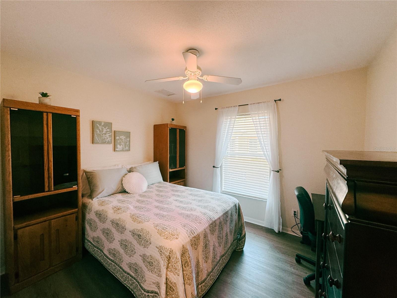 Image 9 of 13 For 190 Rotonda Boulevard W 190b