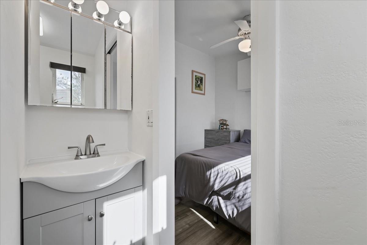 Image 10 of 22 For 19681 Summerlin Road 430