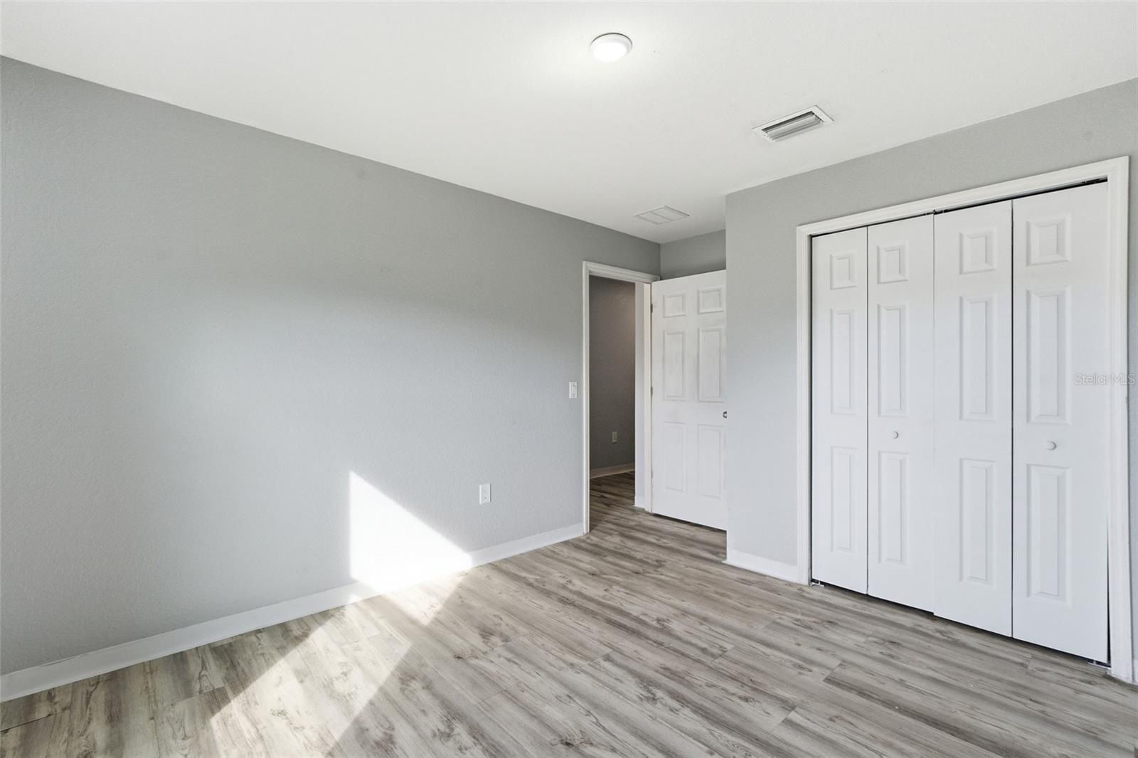 Image 15 of 24 For 23246 Abeline Avenue