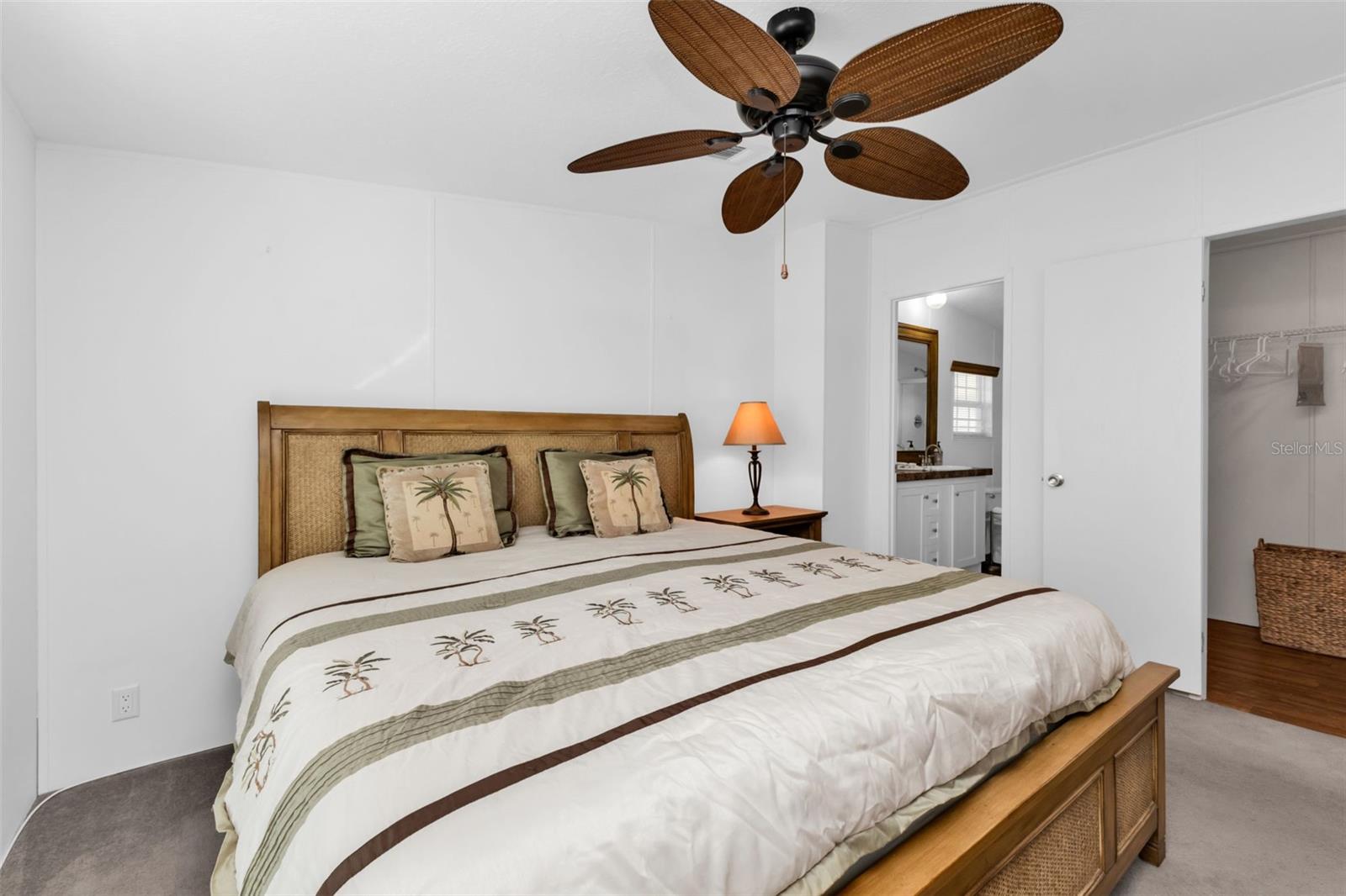 Image 15 of 43 For 1000 Kings Highway 287