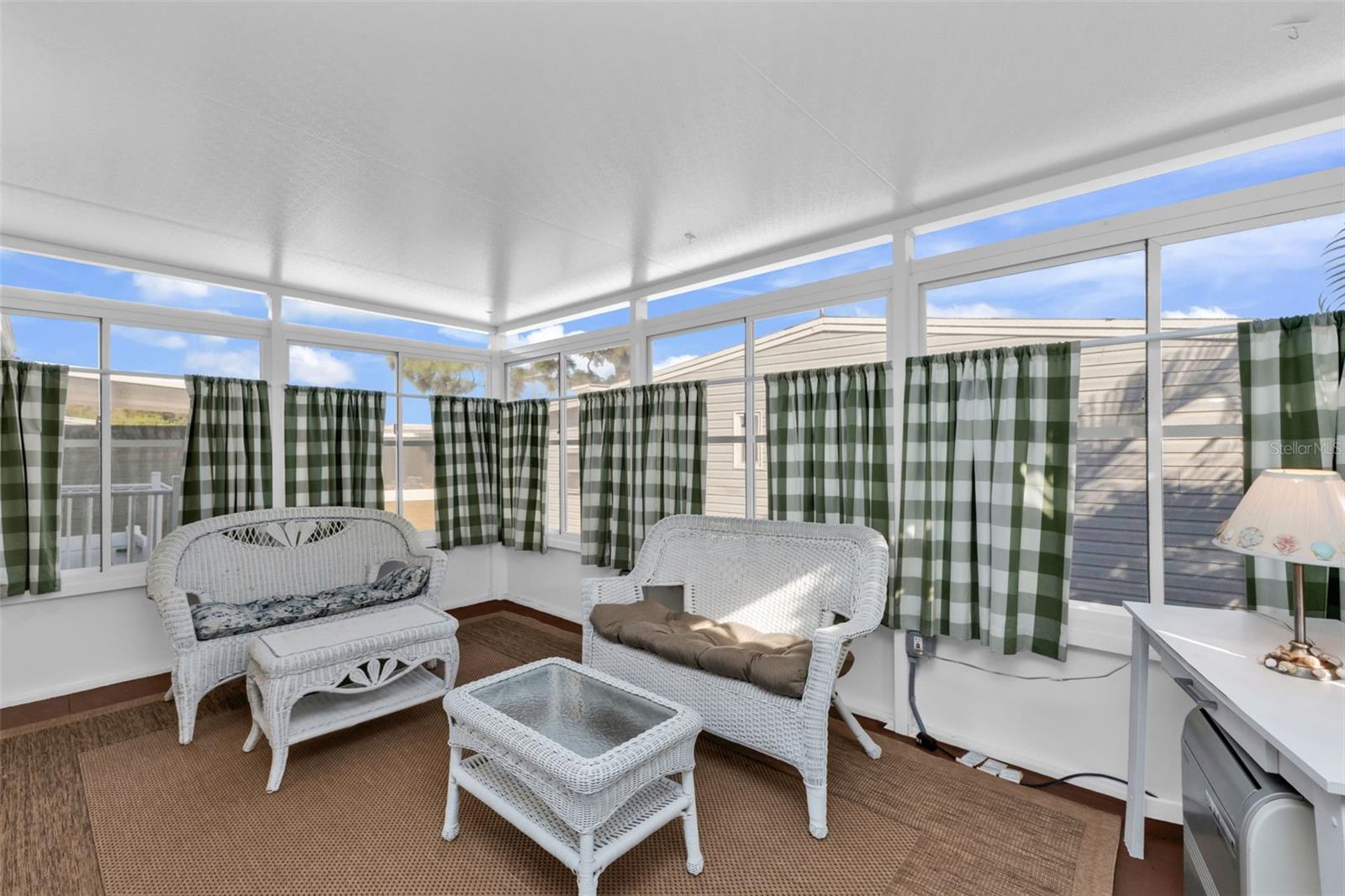 Image 21 of 43 For 1000 Kings Highway 287