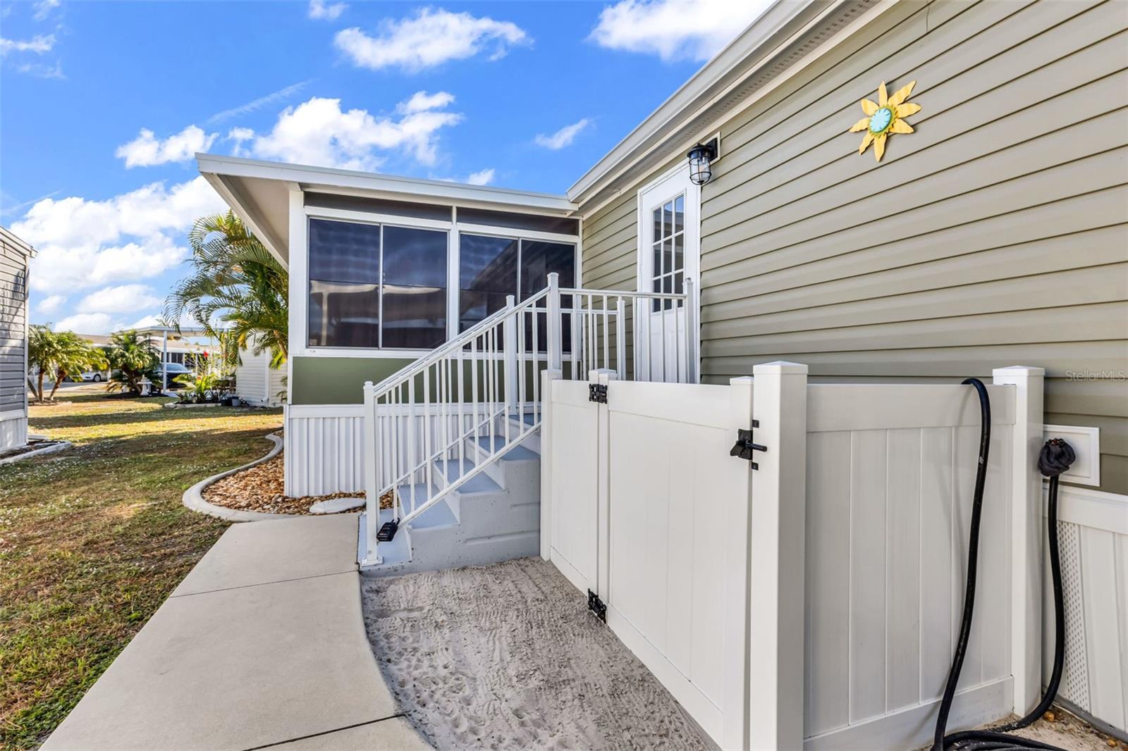 Image 24 of 43 For 1000 Kings Highway 287