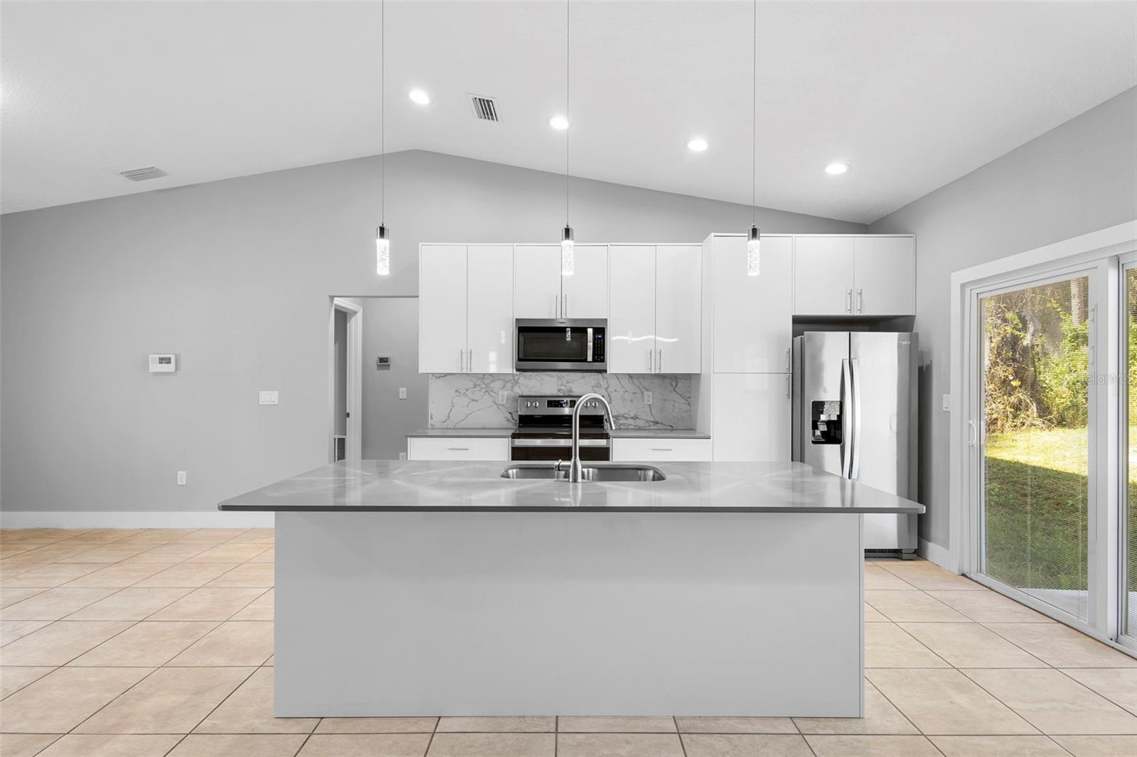 Image 12 of 25 For 242 Dirksen Drive