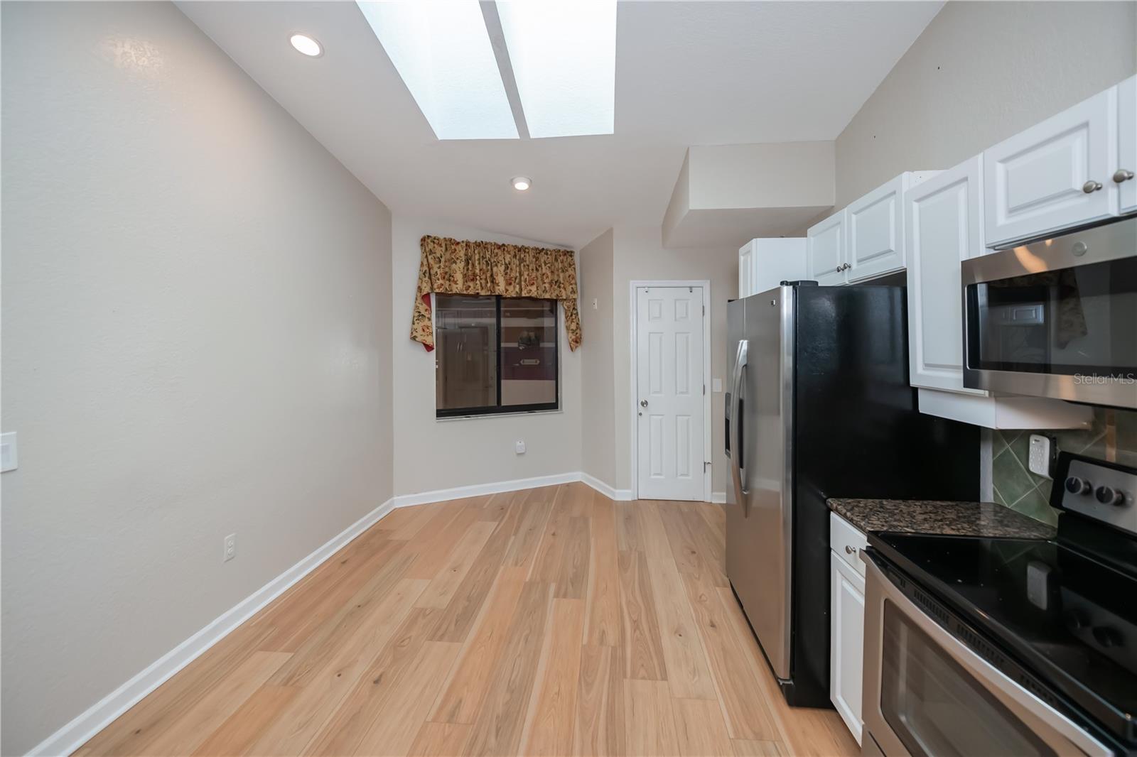 Image 20 of 92 For 5046 San Rocco Court