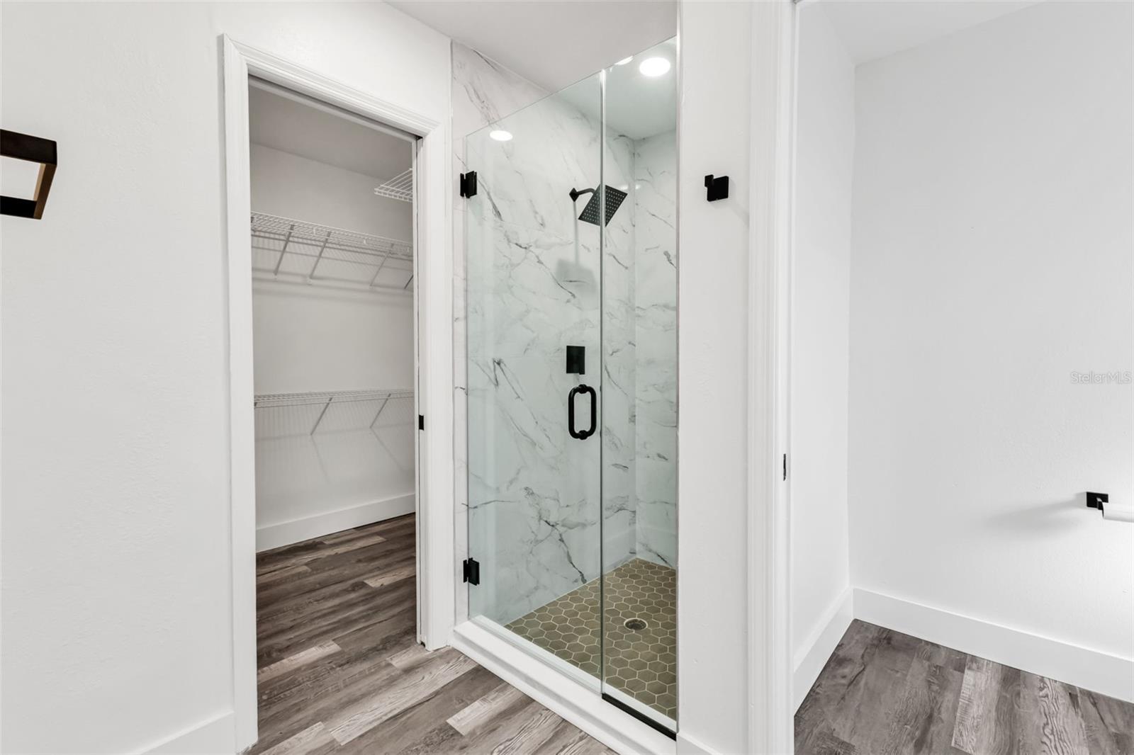 Image 11 of 30 For 2161 Aqui Esta Drive