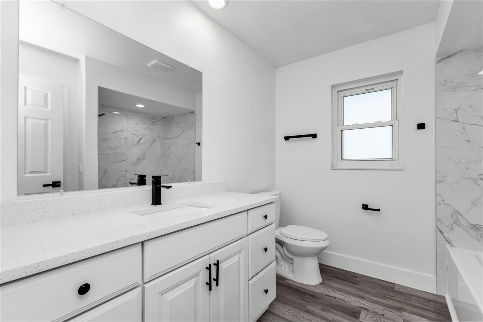 Image 21 of 30 For 2161 Aqui Esta Drive