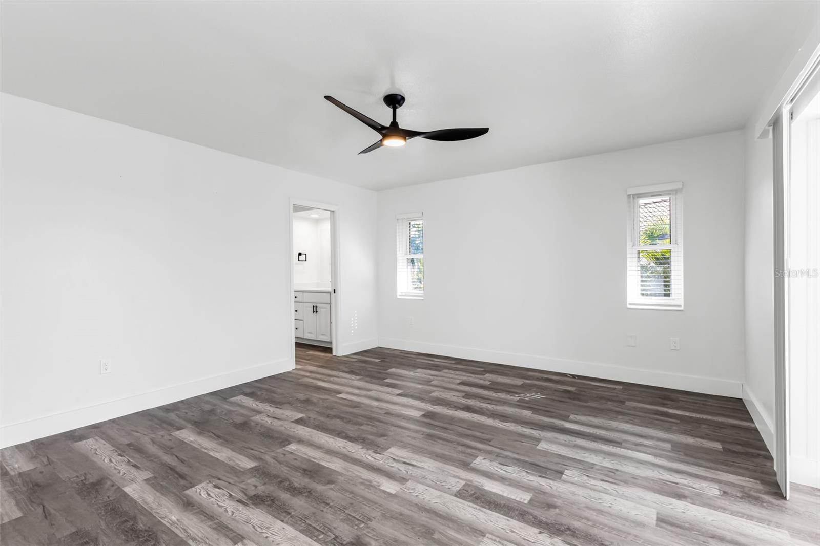 Image 8 of 30 For 2161 Aqui Esta Drive