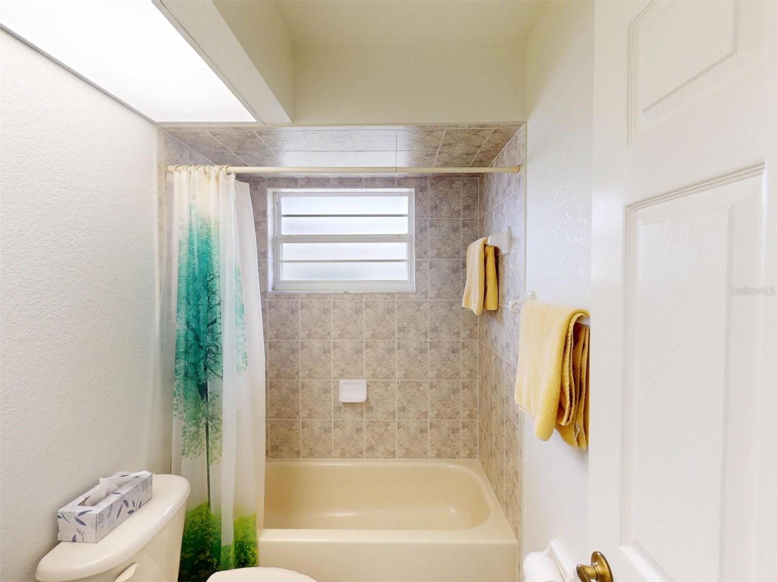 Image 40 of 78 For 18226 Brazil Avenue