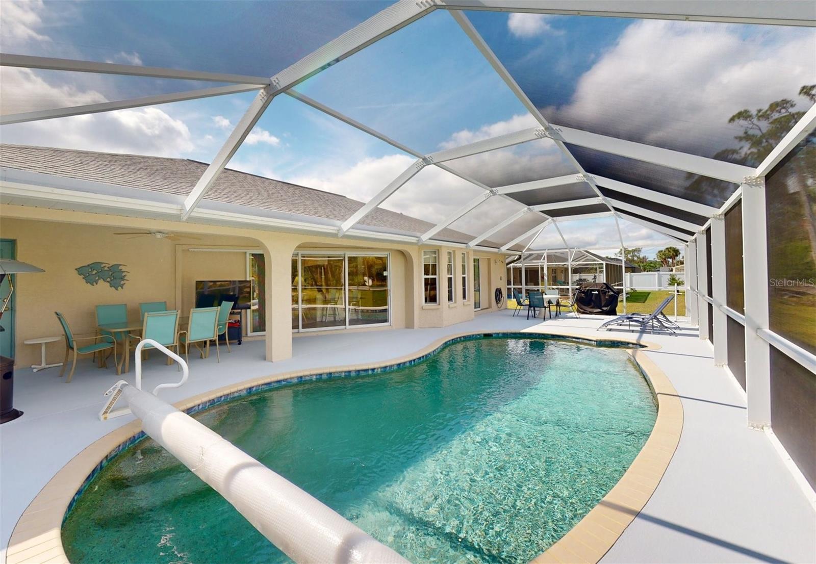 Image 59 of 78 For 18226 Brazil Avenue