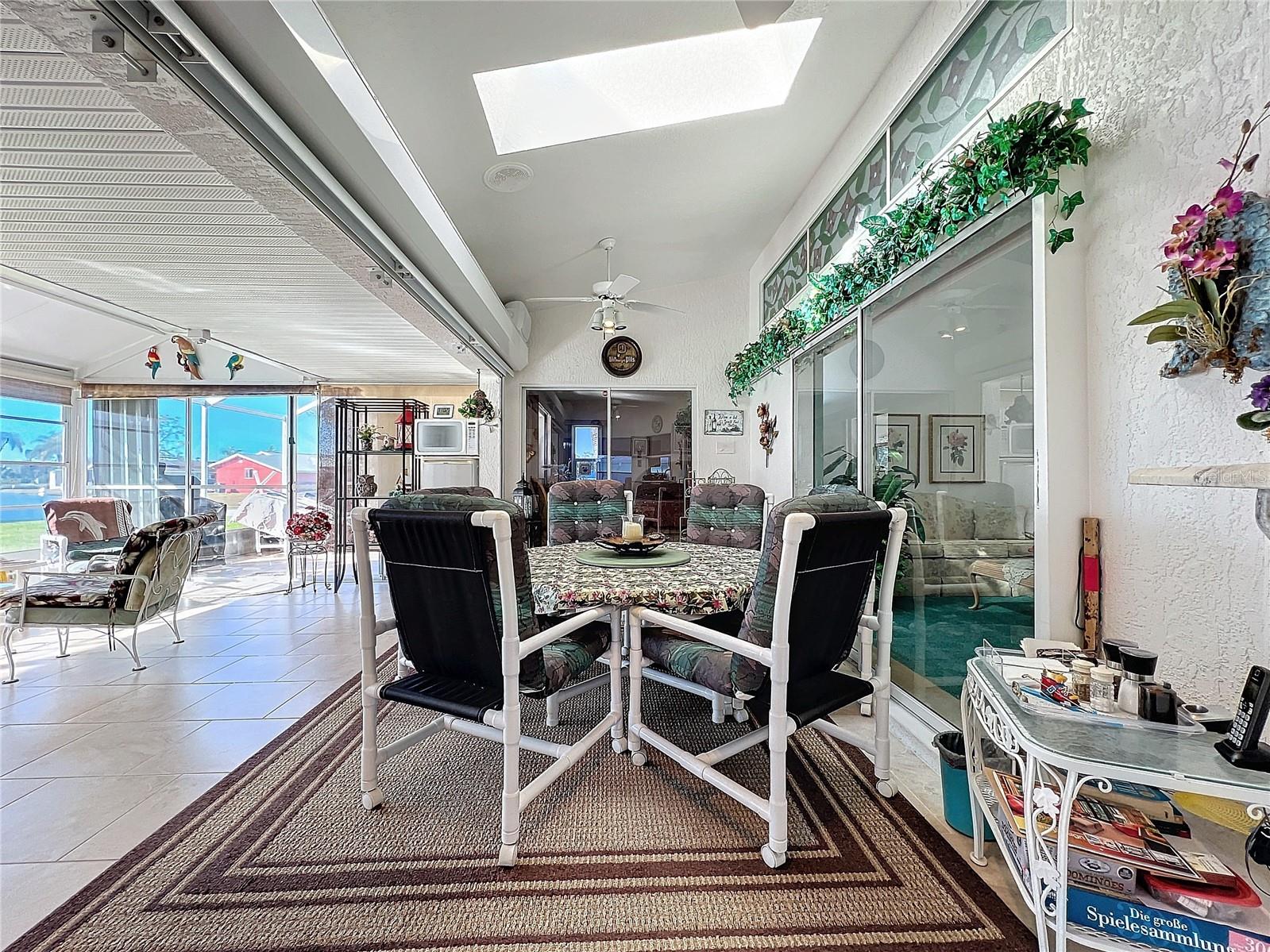 Image 20 of 22 For 4365 Aladdin Avenue