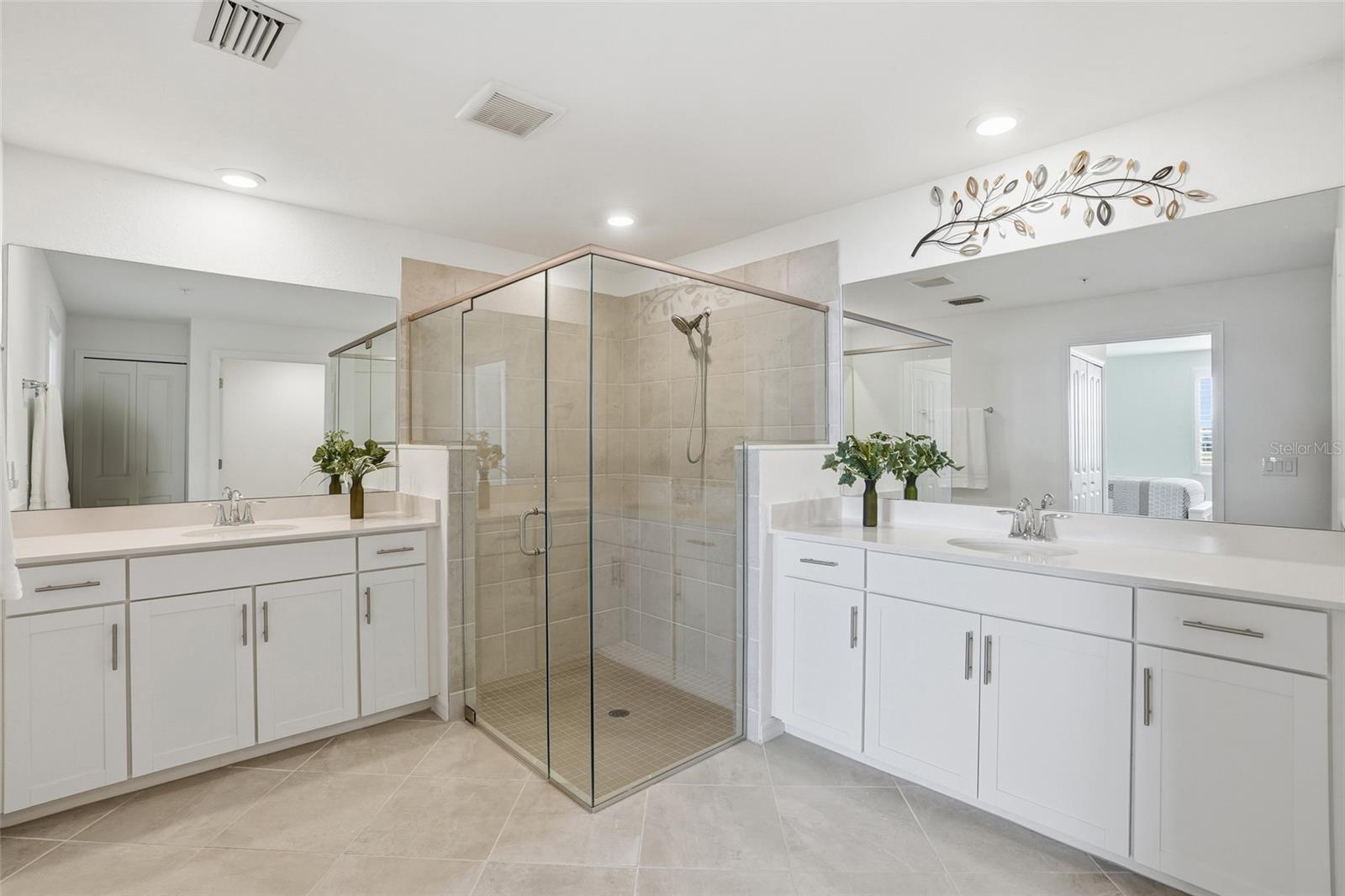 Listing photo id 19 for 14144 Poppy Field Loop 4211