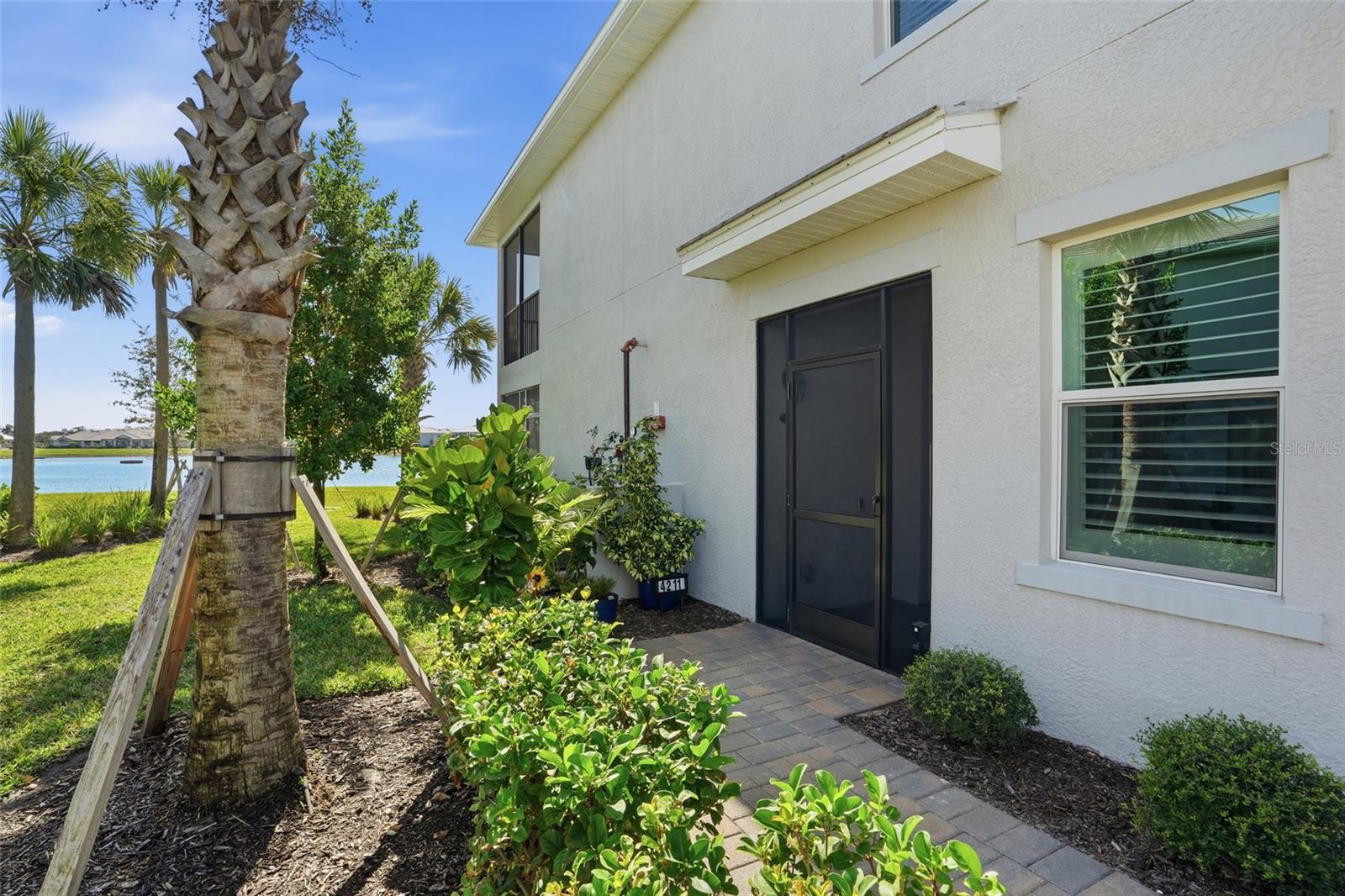 Listing photo id 1 for 14144 Poppy Field Loop 4211