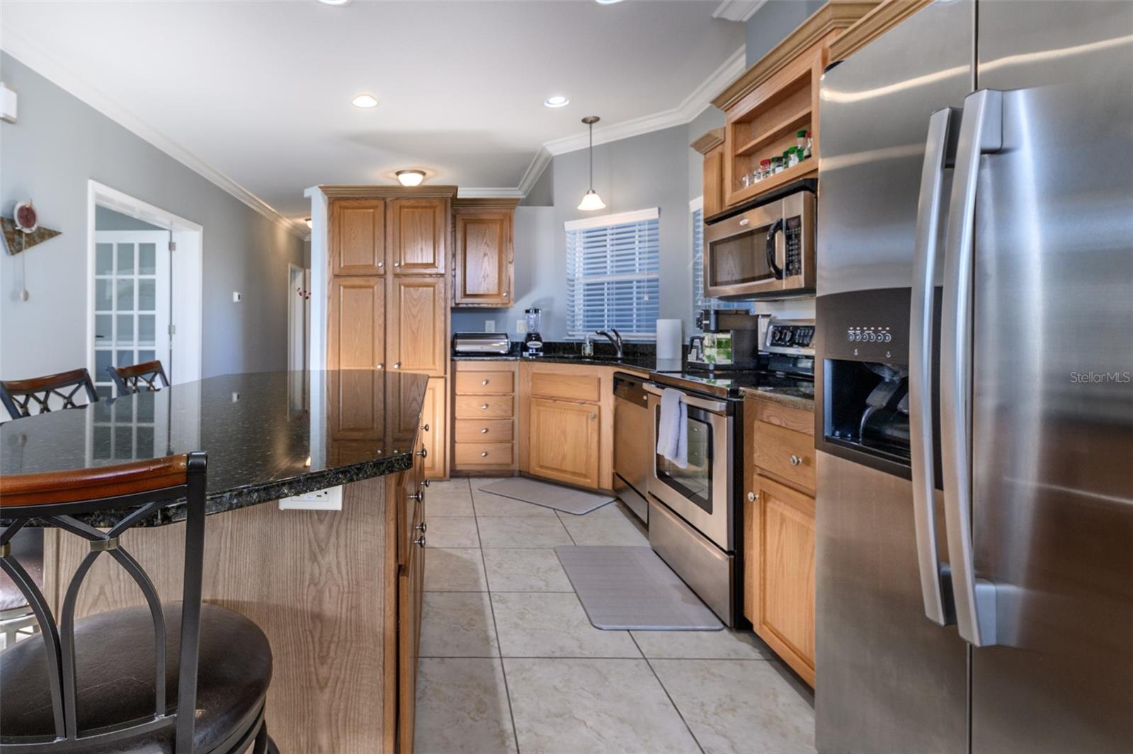 Image 13 of 60 For 2 Emden Circle