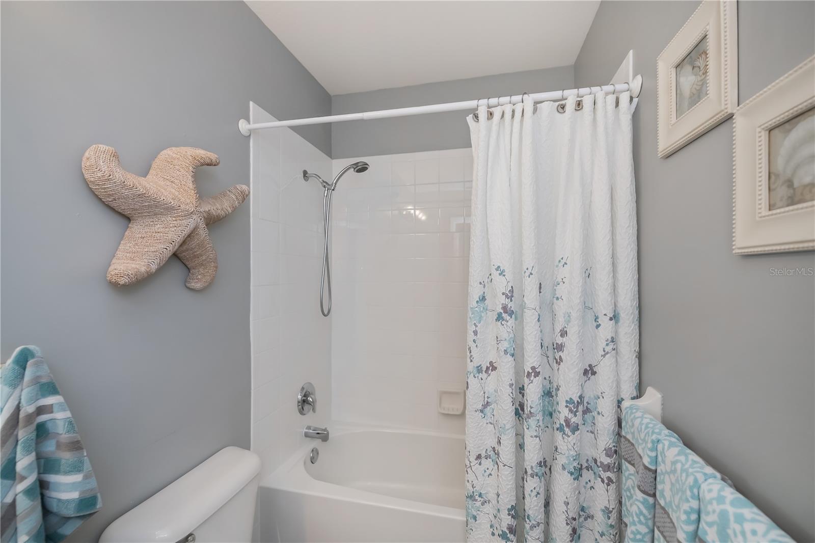 Image 31 of 60 For 2060 Willow Hammock Circle 201