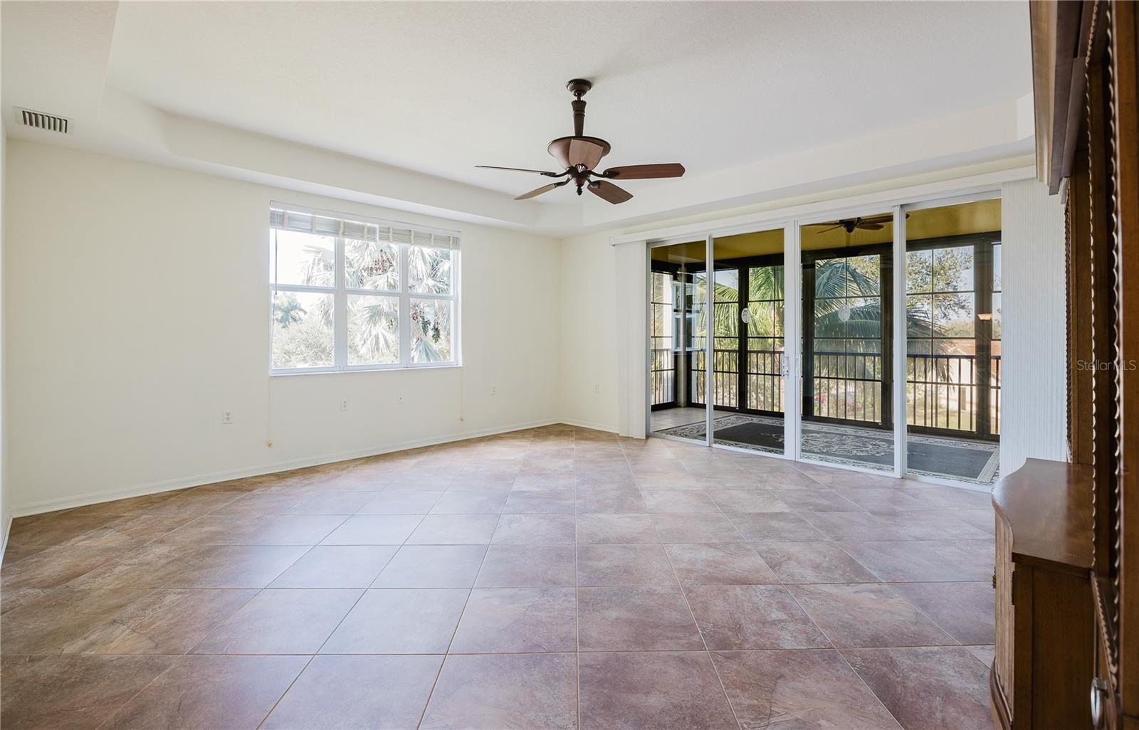 Image 13 of 40 For 255 West End Drive 1303