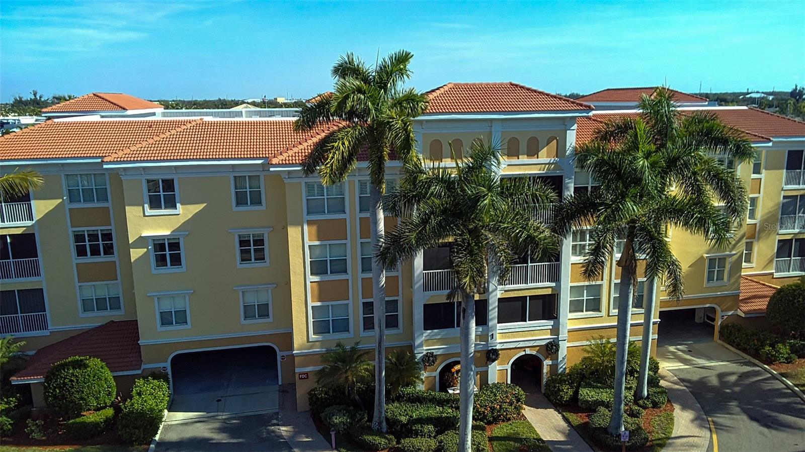 Image 41 of 55 For 255 West End Drive 1303