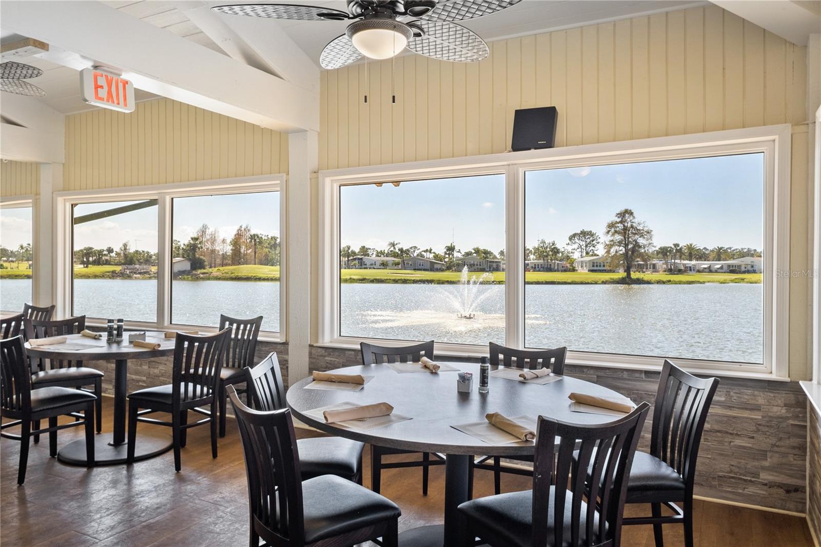 Image 34 of 83 For 2100 Kings Highway 289