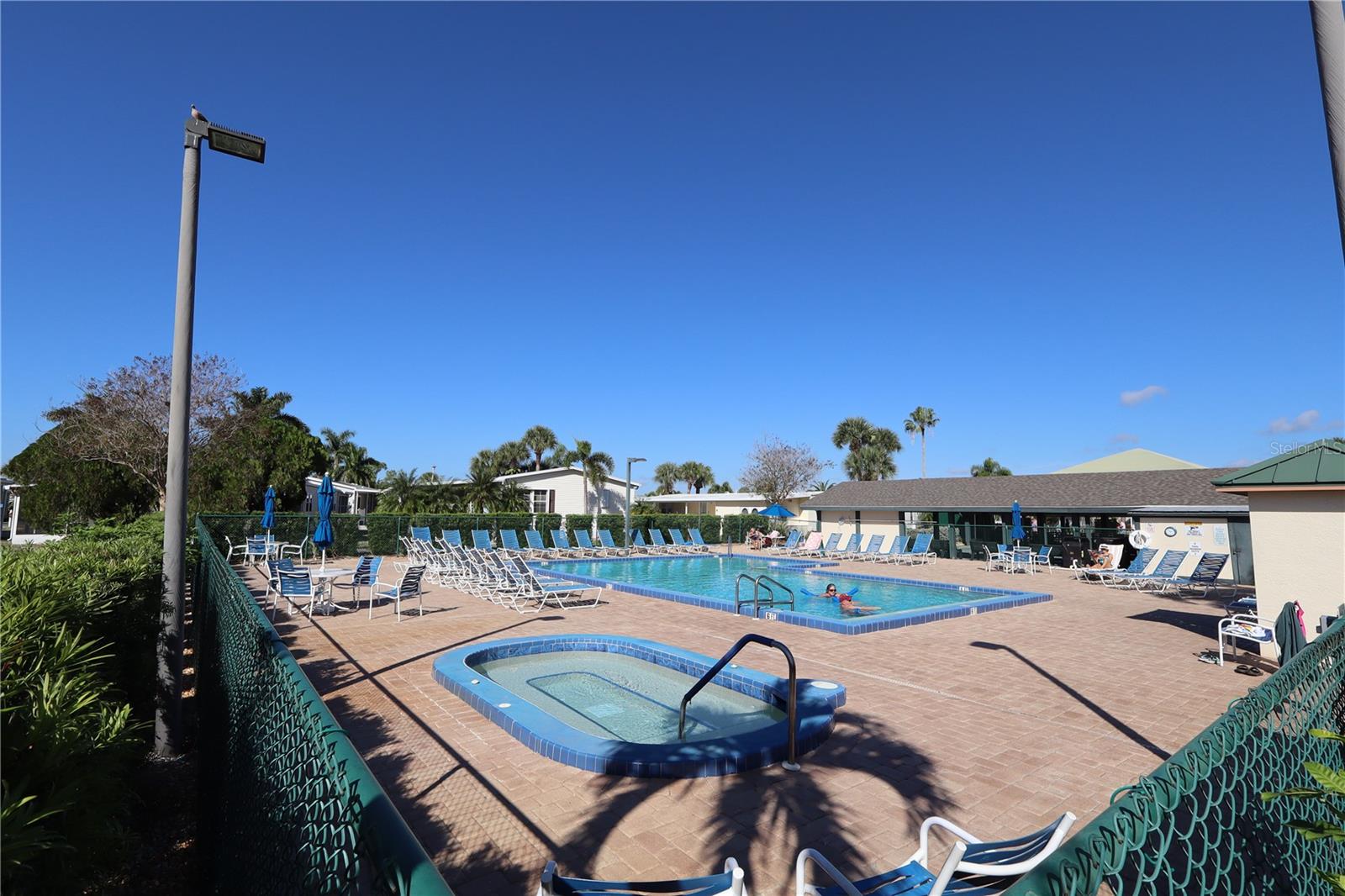 Image 47 of 83 For 2100 Kings Highway 289