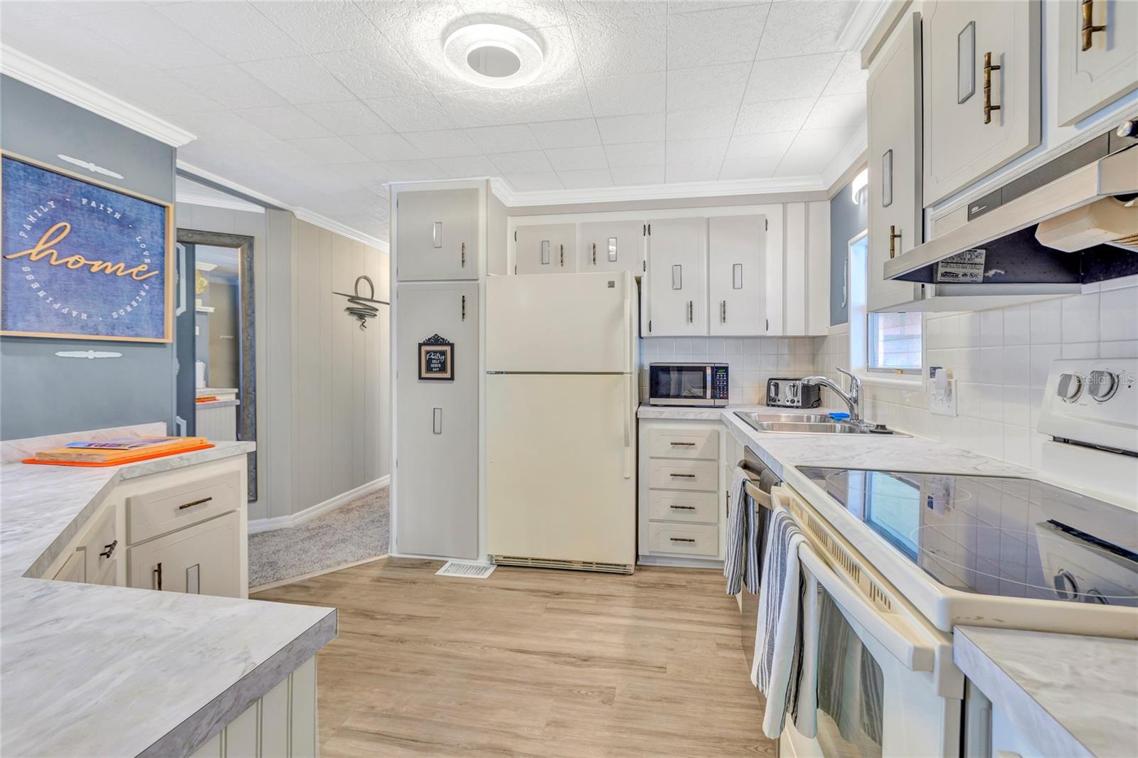 Image 7 of 83 For 2100 Kings Highway 289